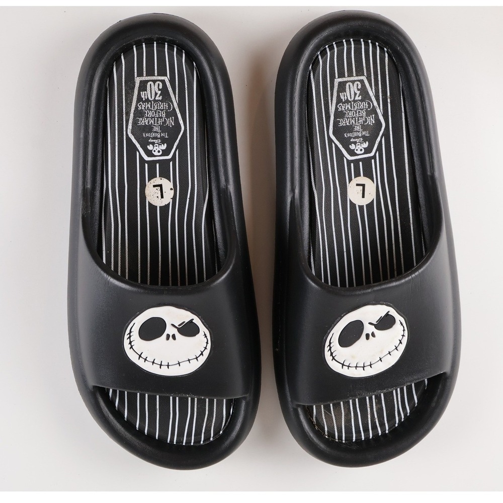 Ground Up Disney Nightmare Before Christmas Jack Skellington Slides Black L NWT